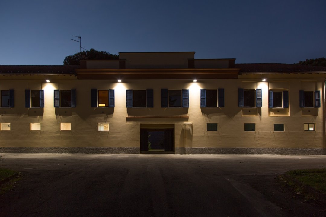 For sale villa in quiet zone Malnate Lombardia foto 19