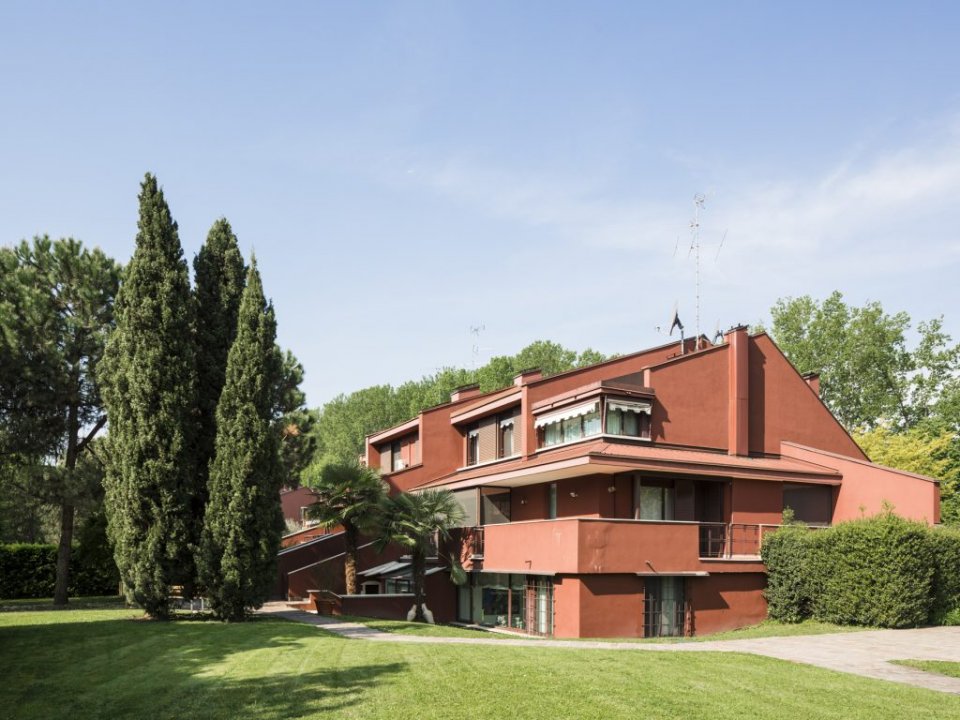 For sale villa in city Basiglio Lombardia foto 2