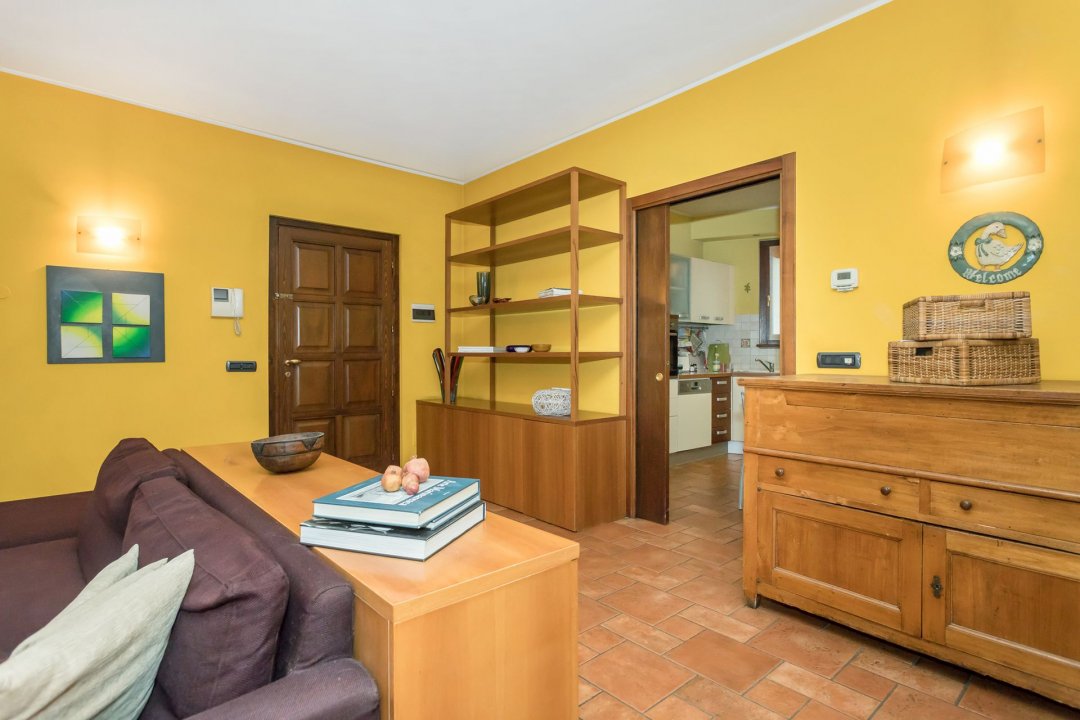For sale villa in quiet zone Carnate Lombardia foto 22