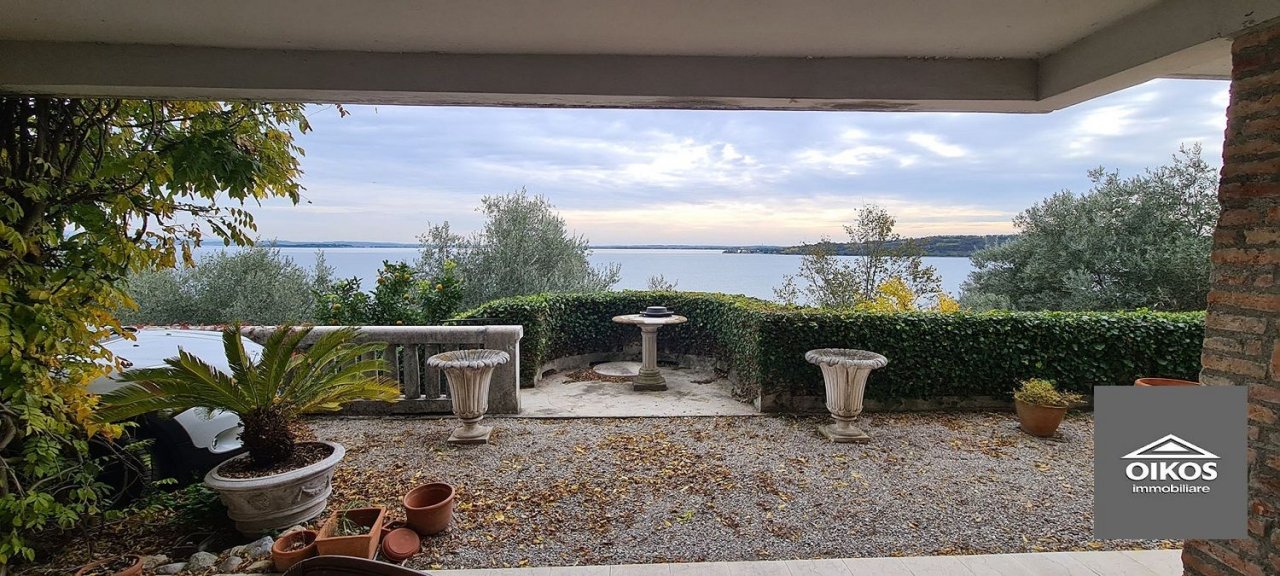 For sale villa by the lake Padenghe sul Garda Lombardia foto 8