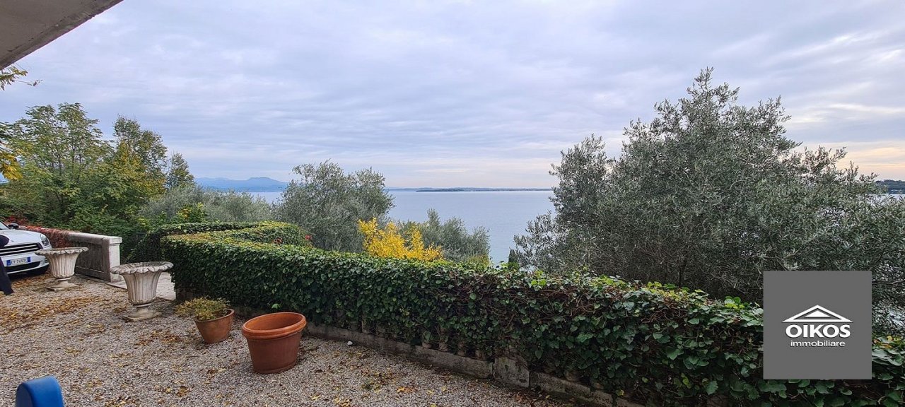 For sale villa by the lake Padenghe sul Garda Lombardia foto 11