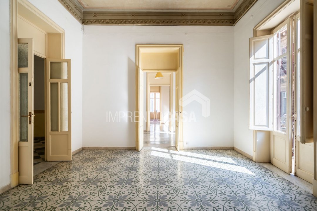 For sale apartment in city Palermo Sicilia foto 3