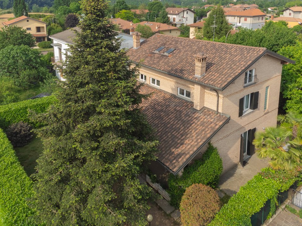 For sale villa in quiet zone Triuggio Lombardia foto 1