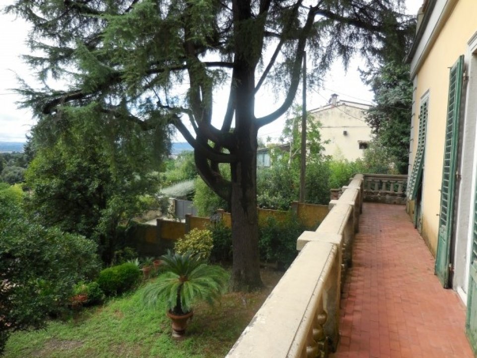 For sale villa in quiet zone Firenze Toscana foto 6
