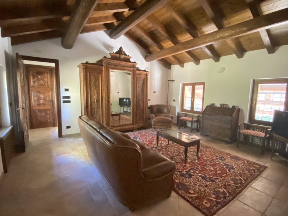 For sale villa in quiet zone Garlasco Lombardia foto 15