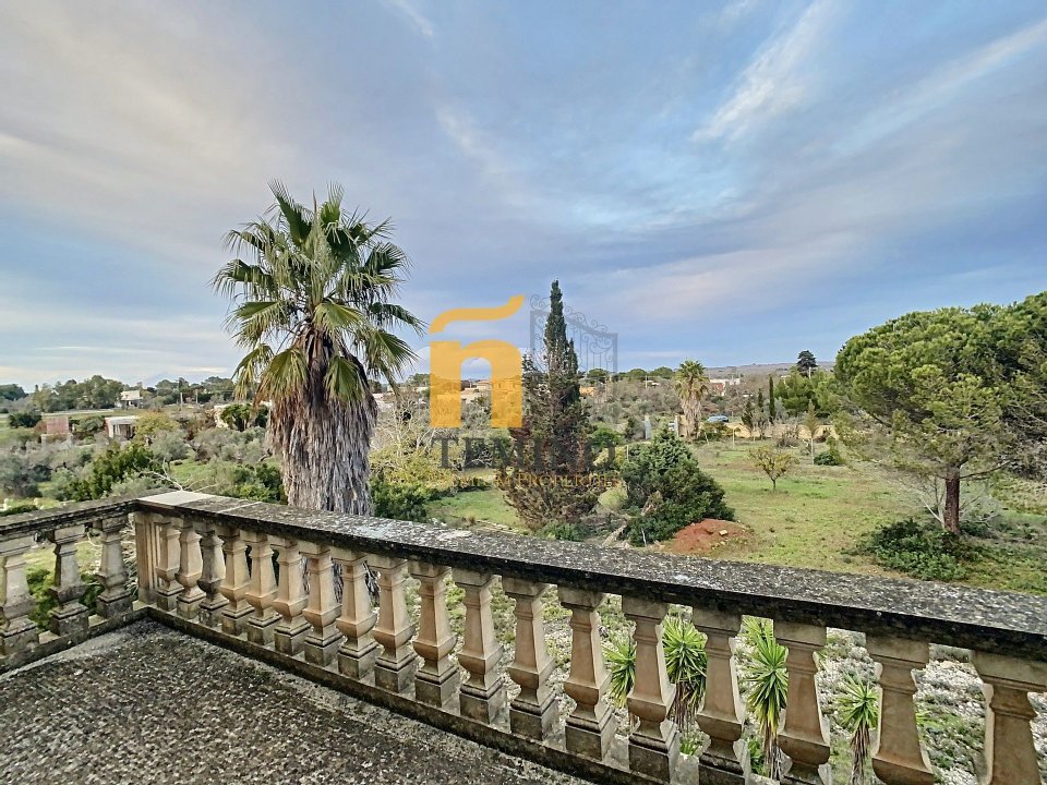 For sale villa in quiet zone Ruffano Puglia foto 3