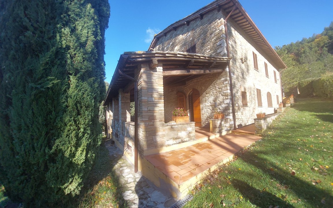 For sale cottage in quiet zone Assisi Umbria foto 16