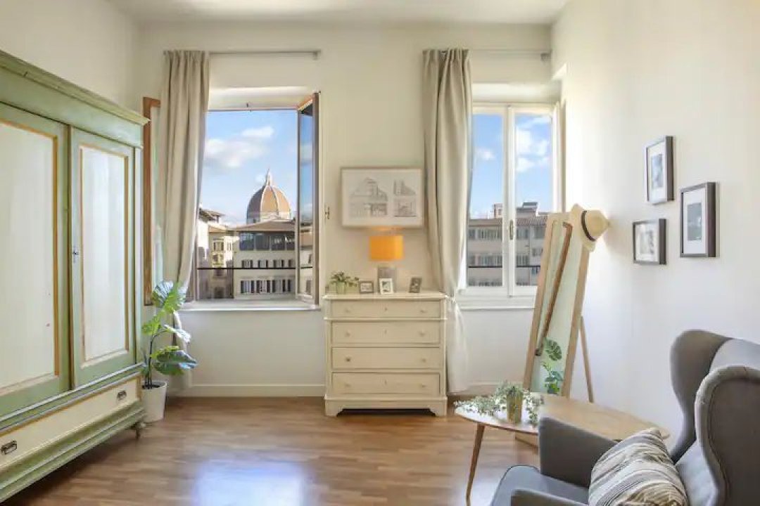 Rent apartment in city Firenze Toscana foto 11