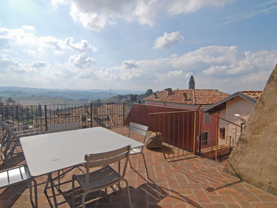 For sale cottage in quiet zone Monforte d´Alba Piemonte foto 23
