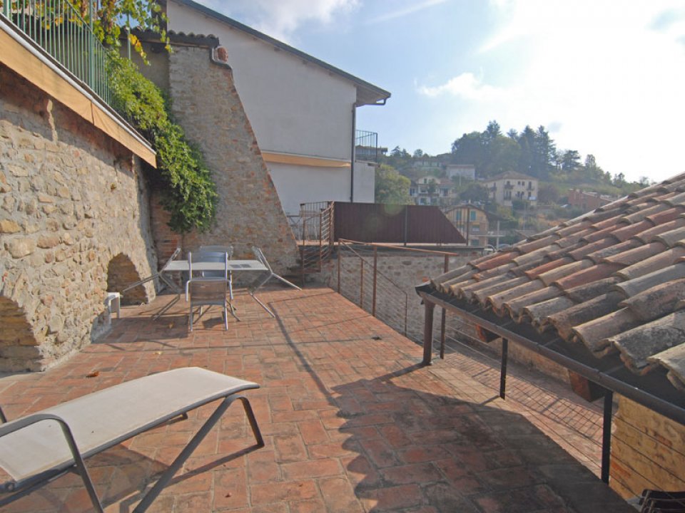 For sale cottage in quiet zone Monforte d´Alba Piemonte foto 7