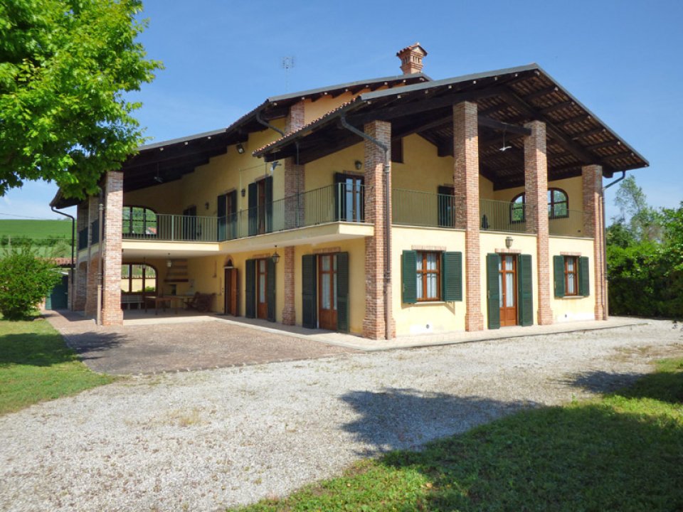 For sale villa in quiet zone Narzole Piemonte foto 19