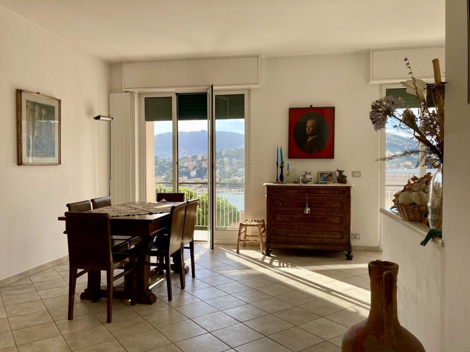 For sale apartment by the sea Rapallo Liguria foto 2