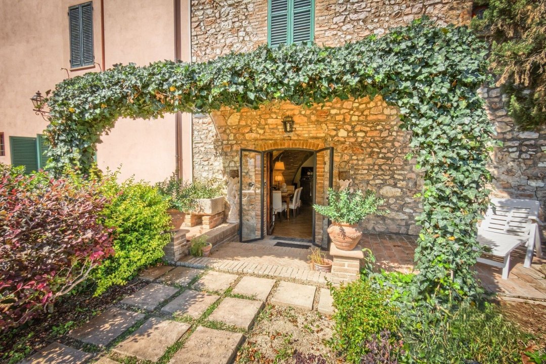 For sale villa in quiet zone Spello Umbria foto 4