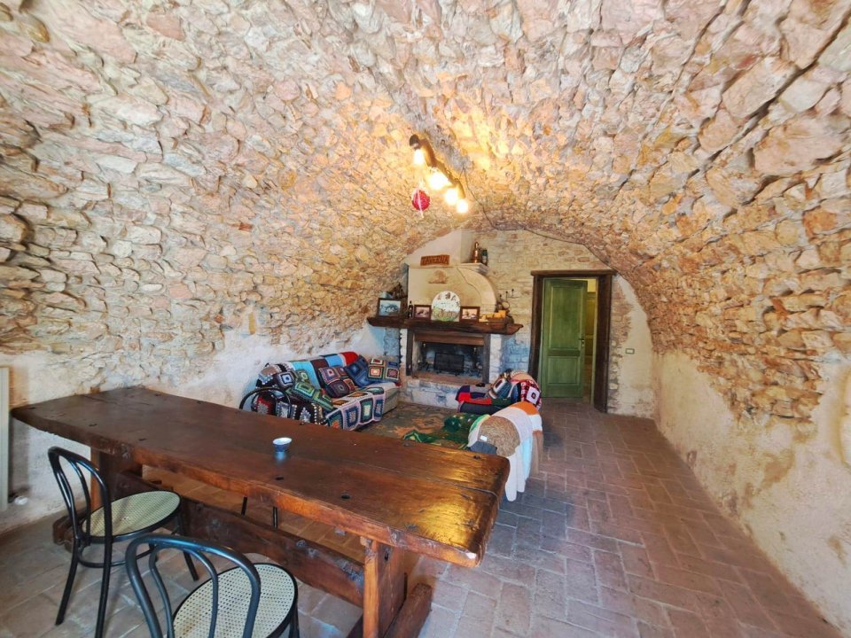 For sale cottage in quiet zone Cascia Umbria foto 29