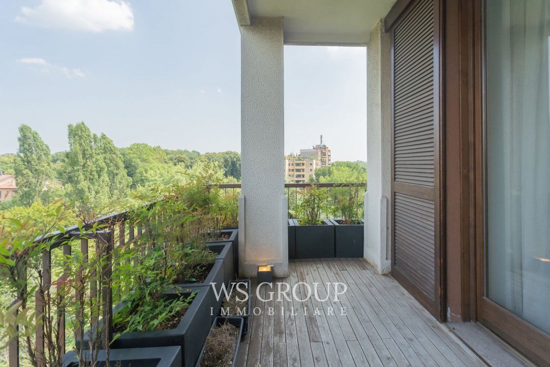 For sale penthouse in quiet zone Monza Lombardia foto 11