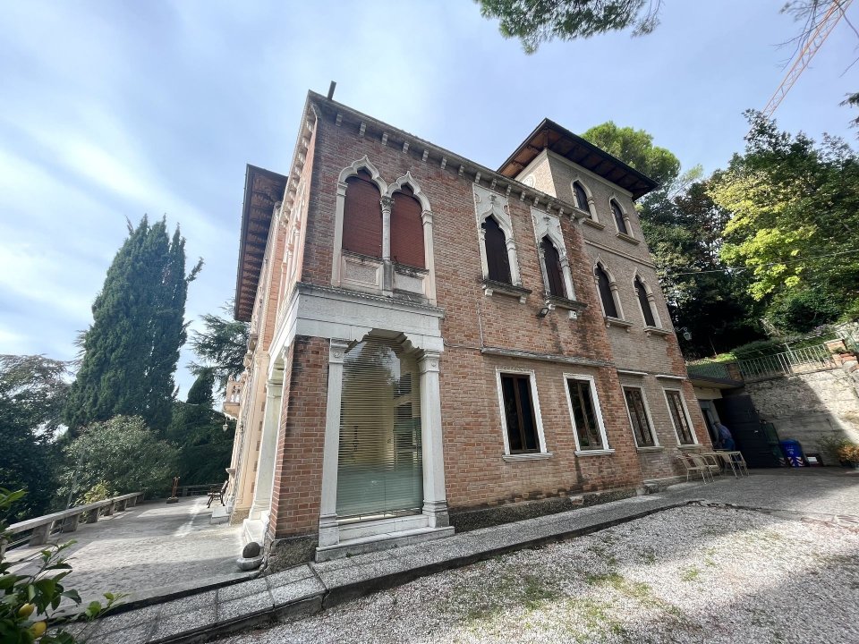 For sale villa in quiet zone Asolo Veneto foto 3