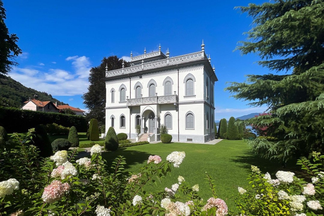For sale villa by the lake Lesa Piemonte foto 12