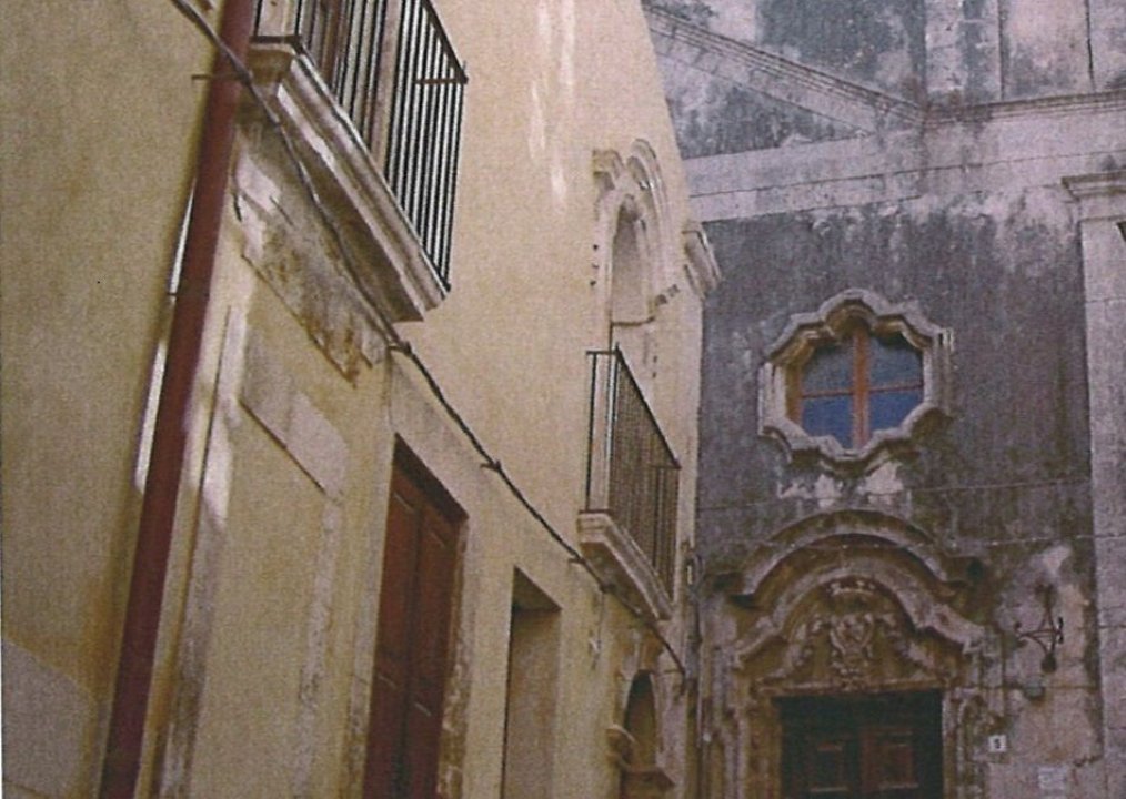 For sale real estate transaction in city Siracusa Sicilia foto 2