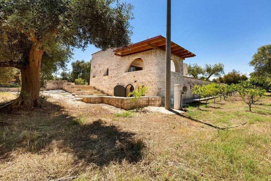 For sale villa in quiet zone San Michele Salentino Puglia foto 5