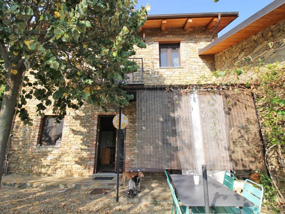 For sale cottage in quiet zone Paroldo Piemonte foto 11