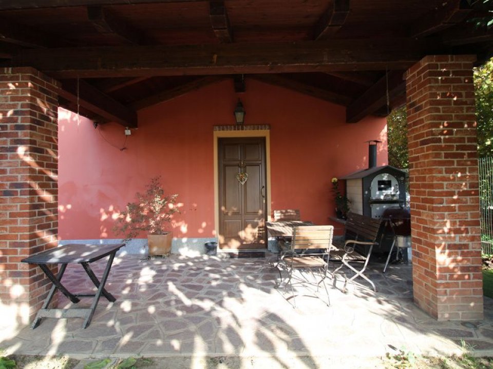 For sale cottage in quiet zone Cherasco Piemonte foto 21