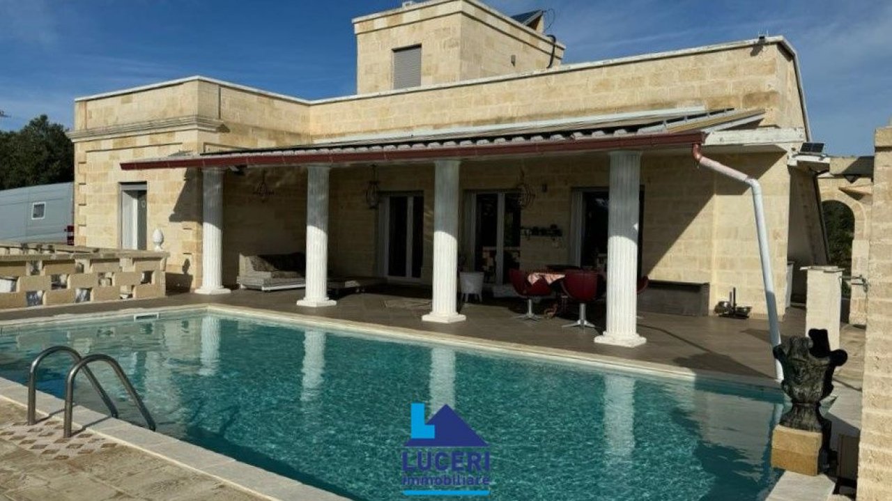 For sale villa in quiet zone Manduria Puglia foto 1