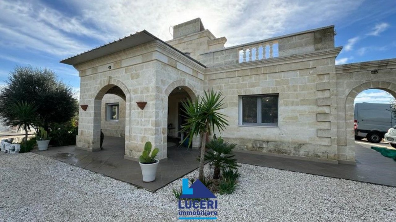 For sale villa in quiet zone Manduria Puglia foto 4