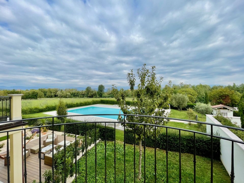 For sale villa by the lake Desenzano del Garda Lombardia foto 7