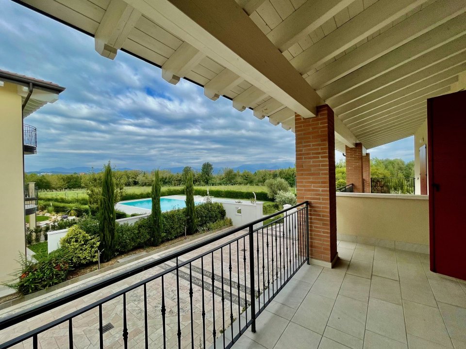For sale villa by the lake Desenzano del Garda Lombardia foto 6