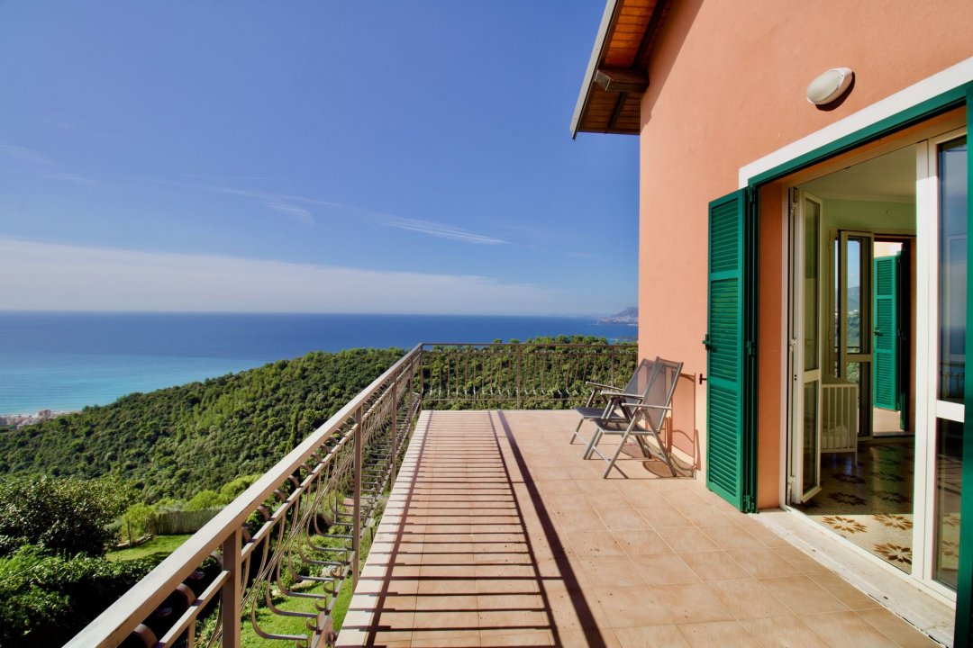 For sale villa in quiet zone Bordighera Liguria foto 39