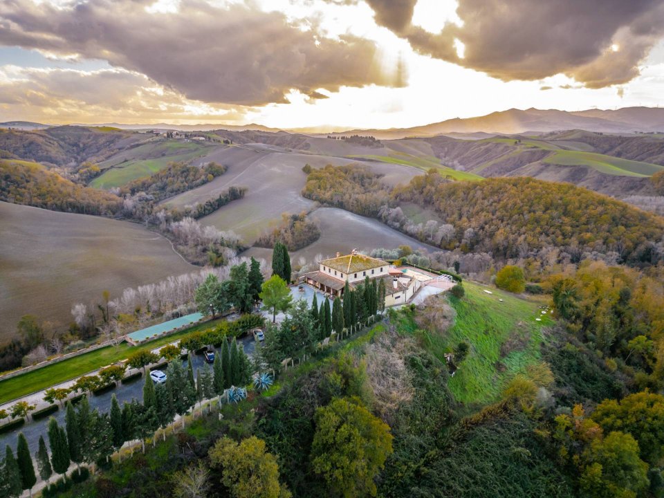 For sale villa in mountain Volterra Toscana foto 40