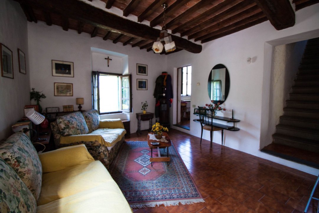 For sale cottage in quiet zone Calci Toscana foto 8