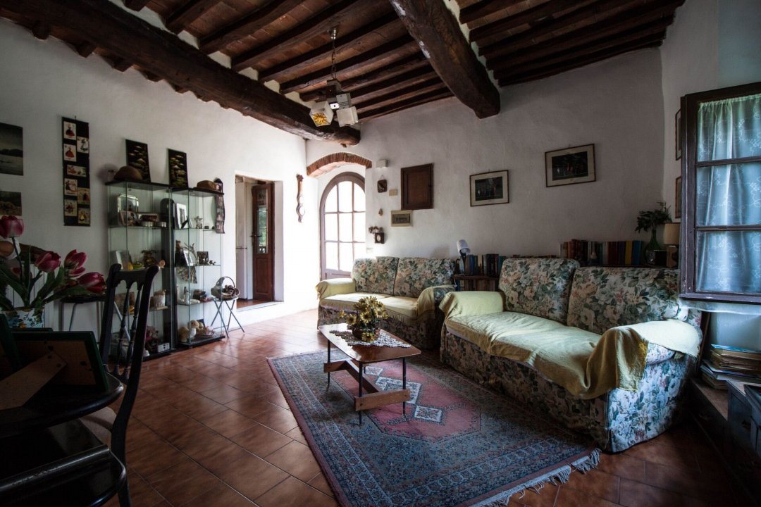 For sale cottage in quiet zone Calci Toscana foto 10