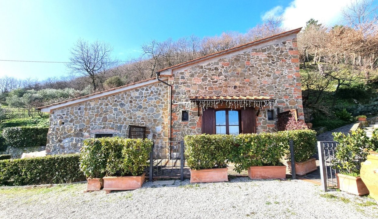 For sale attività commerciale in mountain Serravalle Pistoiese Toscana foto 3