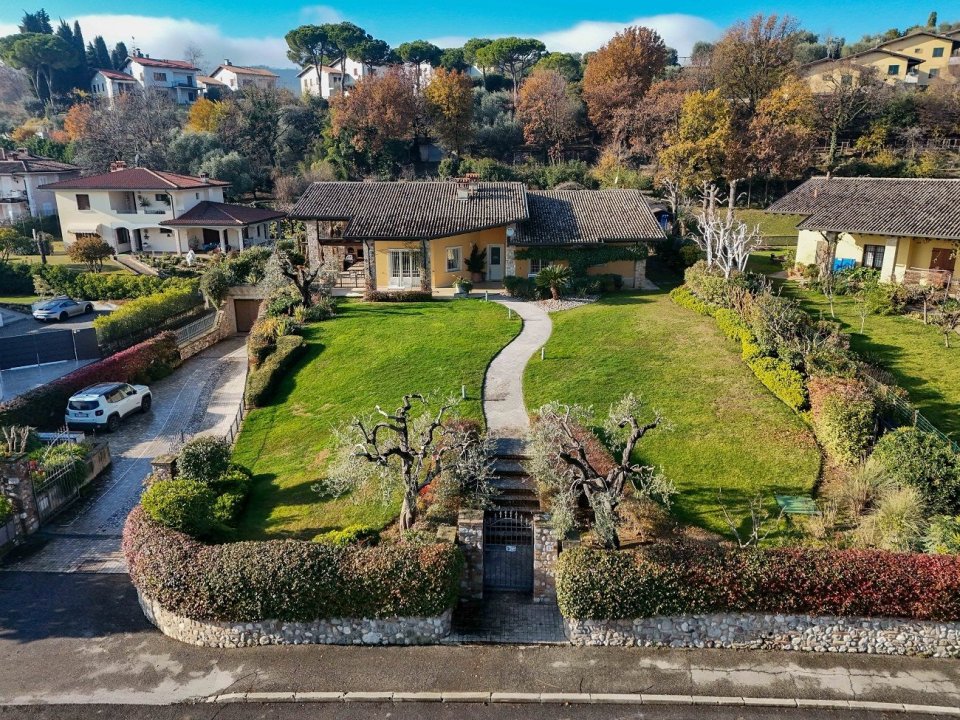 For sale villa by the lake Padenghe sul Garda Lombardia foto 56