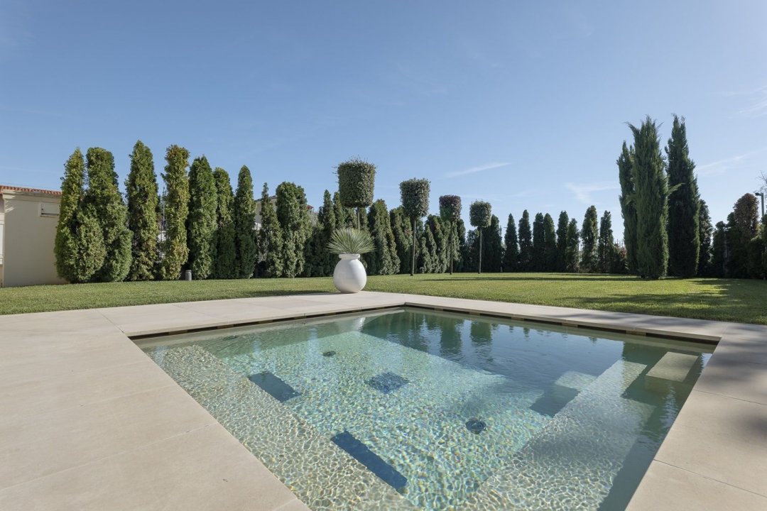 For sale villa in quiet zone Forte dei Marmi Toscana foto 1