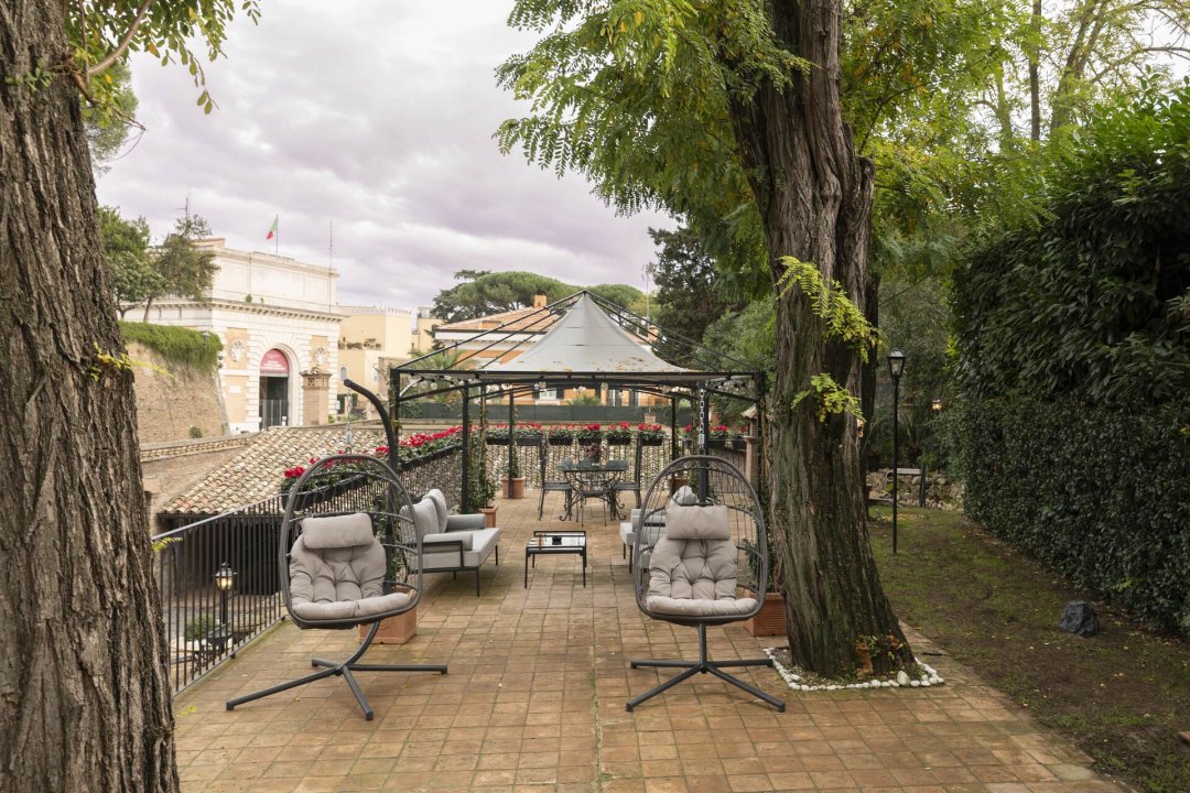 Rent villa in quiet zone Roma Lazio foto 40