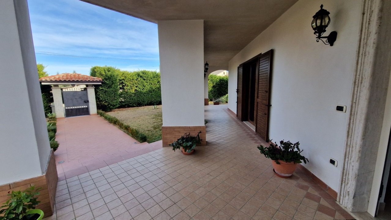 For sale villa in quiet zone Sant´Egidio alla Vibrata Abruzzo foto 50