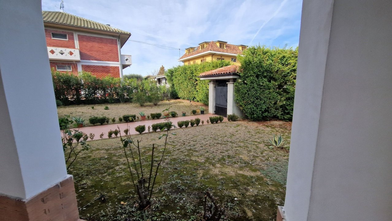 For sale villa in quiet zone Sant´Egidio alla Vibrata Abruzzo foto 56