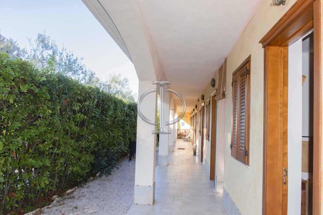 For sale real estate transaction in quiet zone Bisceglie Puglia foto 16