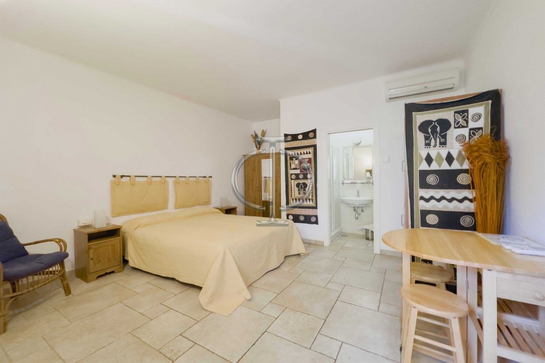 For sale real estate transaction in quiet zone Bisceglie Puglia foto 20