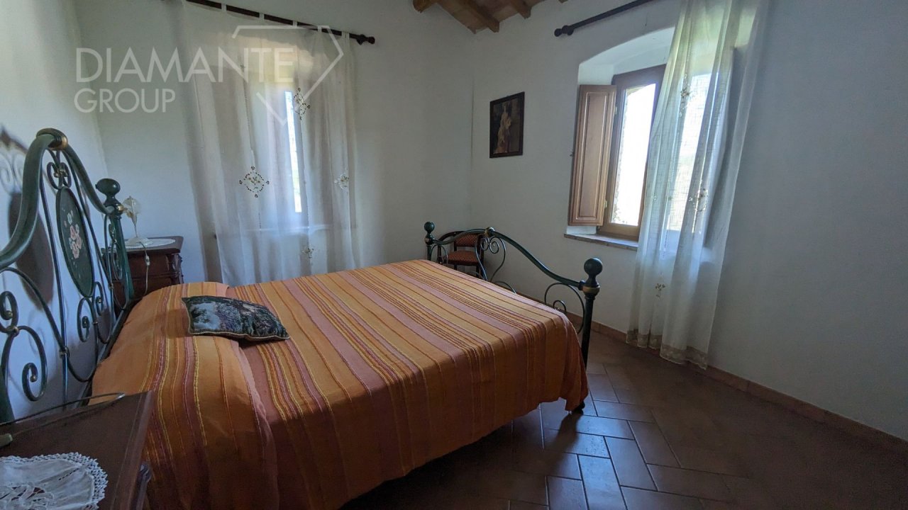 For sale cottage in  Cinigiano Toscana foto 9