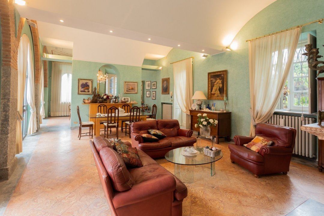 For sale villa in quiet zone Albese con Cassano Lombardia foto 13