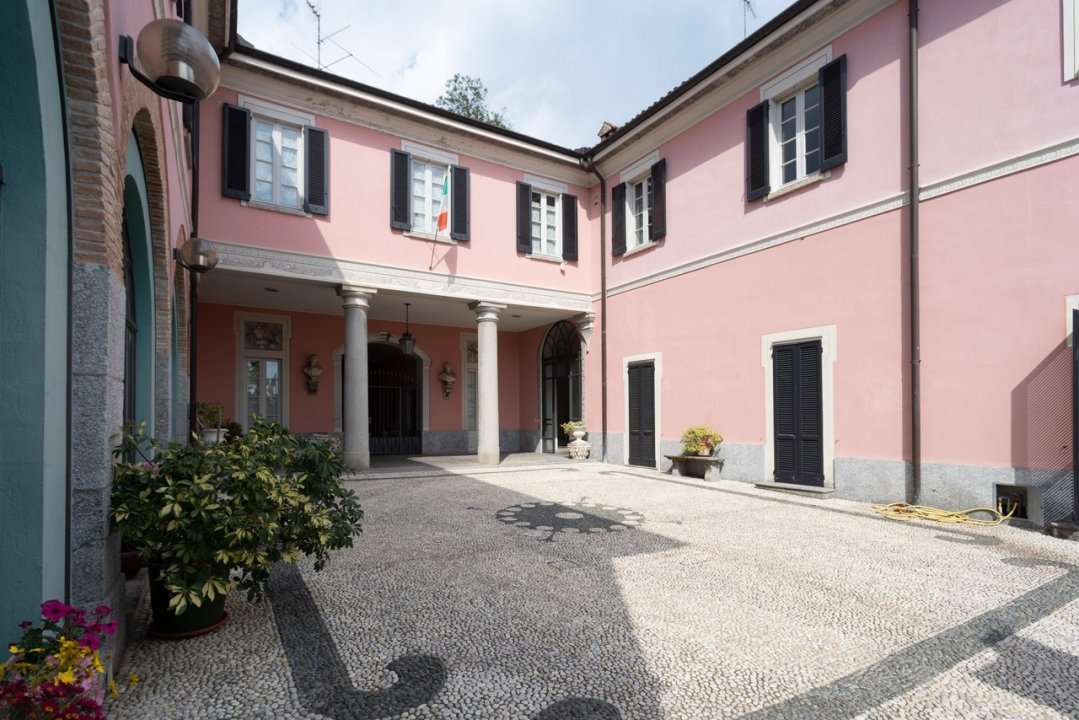 For sale villa in quiet zone Albese con Cassano Lombardia foto 5