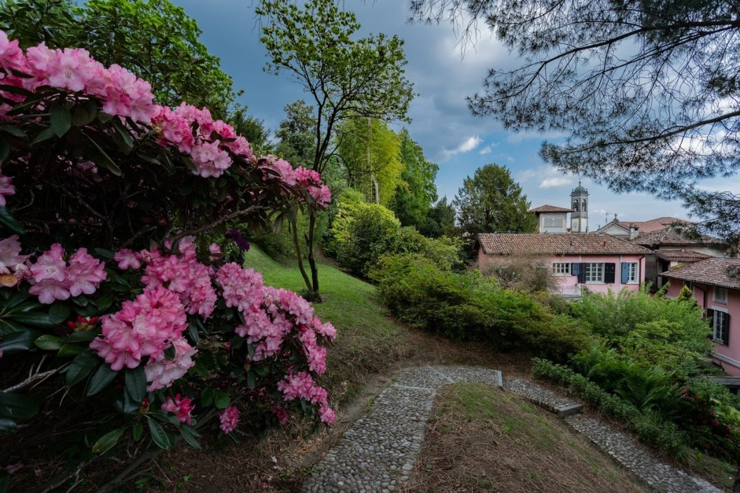 For sale villa in quiet zone Albese con Cassano Lombardia foto 4