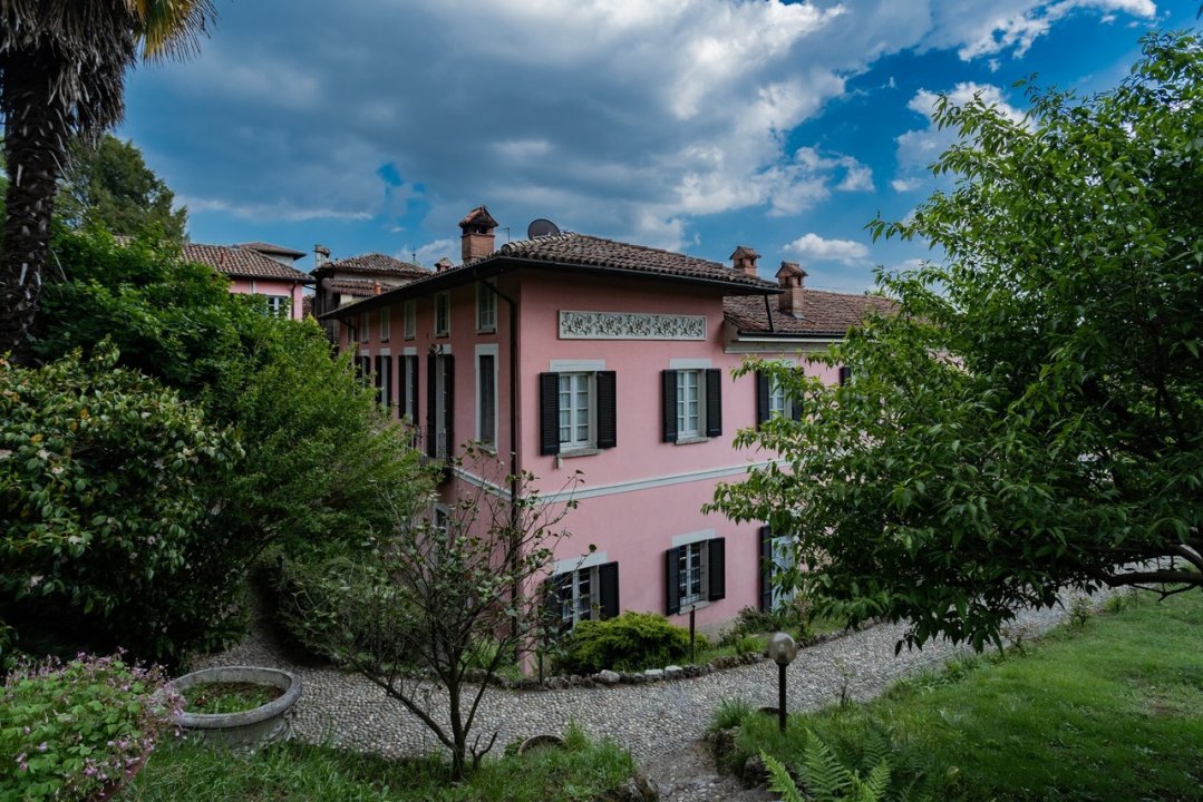For sale villa in quiet zone Albese con Cassano Lombardia foto 8
