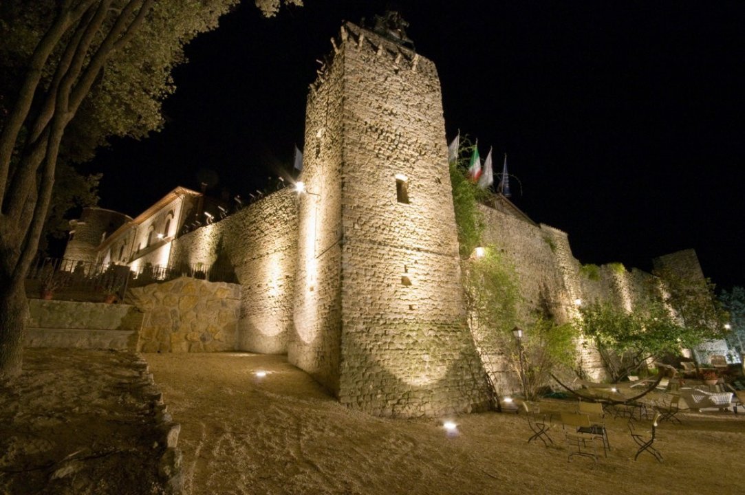 For sale castle in quiet zone Deruta Umbria foto 48
