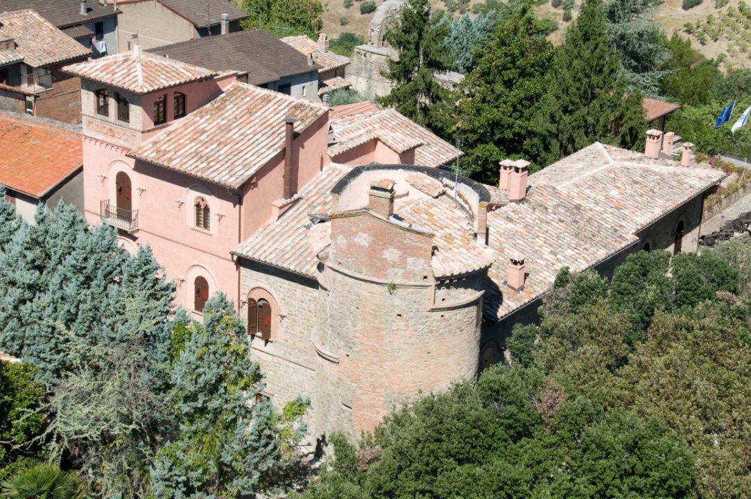 For sale castle in quiet zone Deruta Umbria foto 47